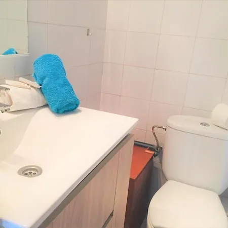 Ferienwohnung Fur 6 Personen Ca 80 Qm In Cristianos, Teneriffa Westkuste Von Teneriffa - B62803 *