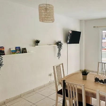 Apartmán Ferienwohnung Fur 6 Personen Ca 80 Qm In Cristianos, Teneriffa Westkuste Von Teneriffa - B62803 *